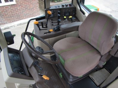 John Deere 6510