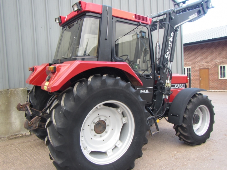 Case 844XL