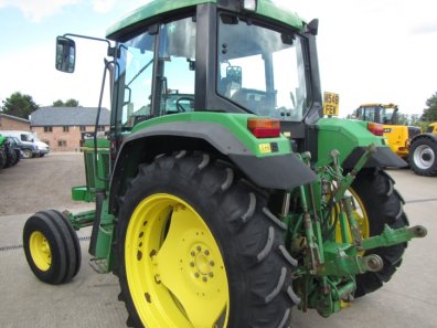 John Deere 6100