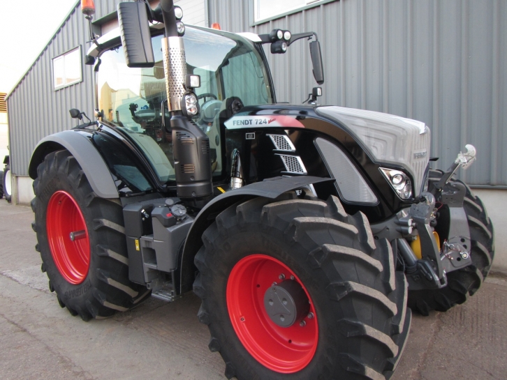 Fendt 724 Profi-Plus