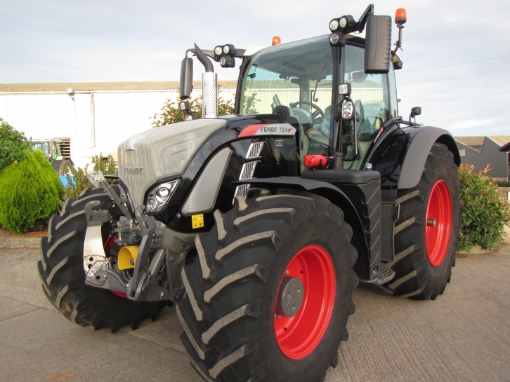 Fendt 724 Profi-Plus