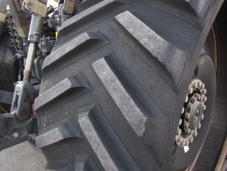 CAT MT765B