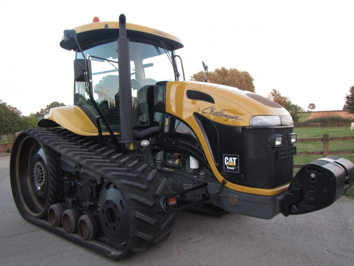CAT MT765B