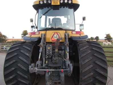 CAT MT765B