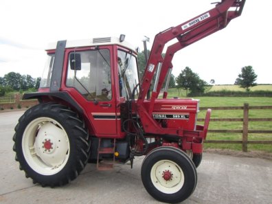 International 585XL