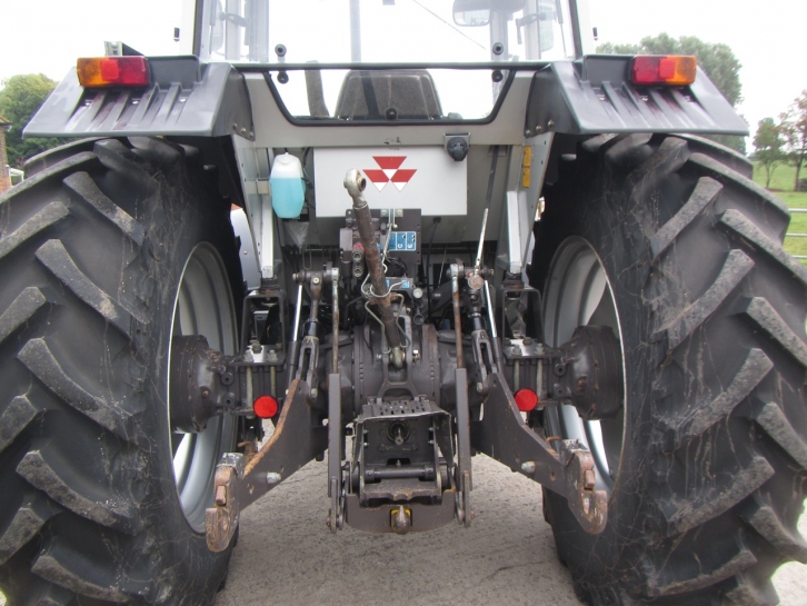 Massey Ferguson 399
