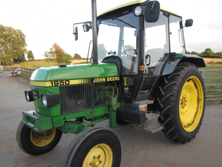 John Deere 1950