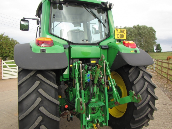 John Deere 6430