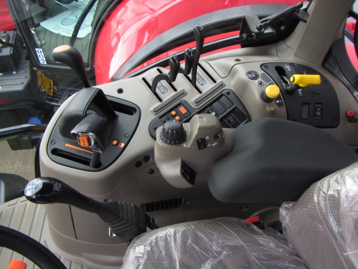 Case Maxxum 110
