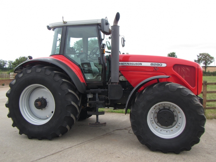 Massey Ferguson 8280 Xtra