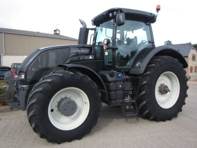 Valtra S233