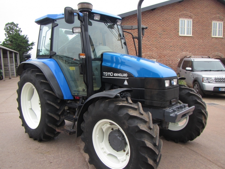 New Holland TS110