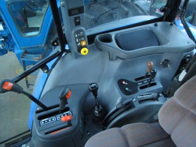 New Holland TS110