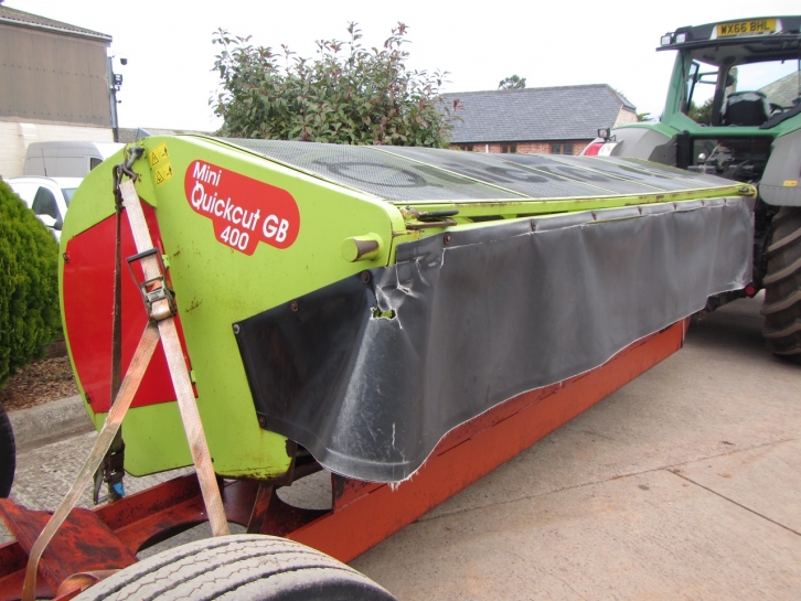 Mini QuickcutGB 400 whole crop header