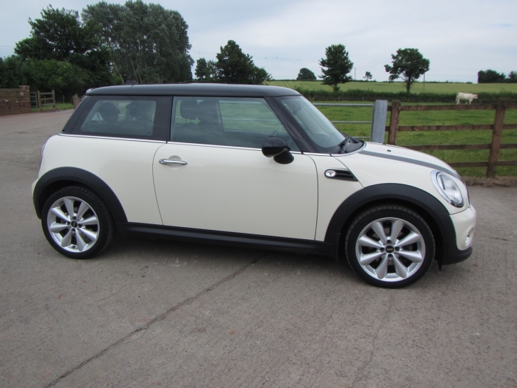Mini Cooper 1.6 petrol