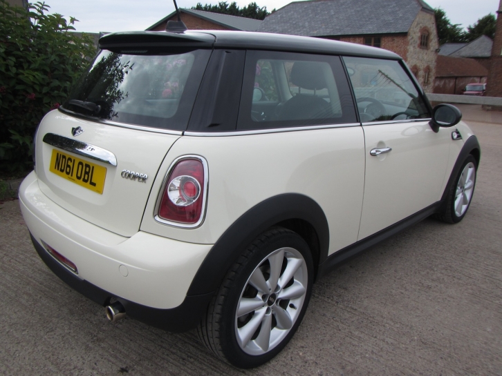 Mini Cooper 1.6 petrol