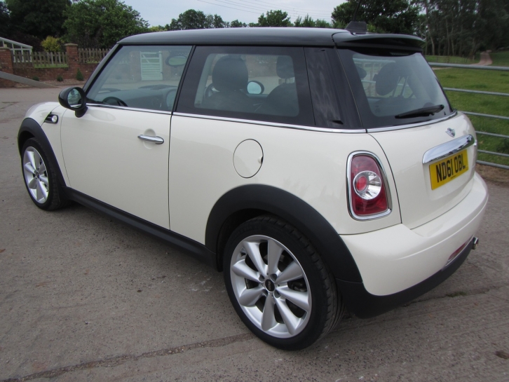 Mini Cooper 1.6 petrol
