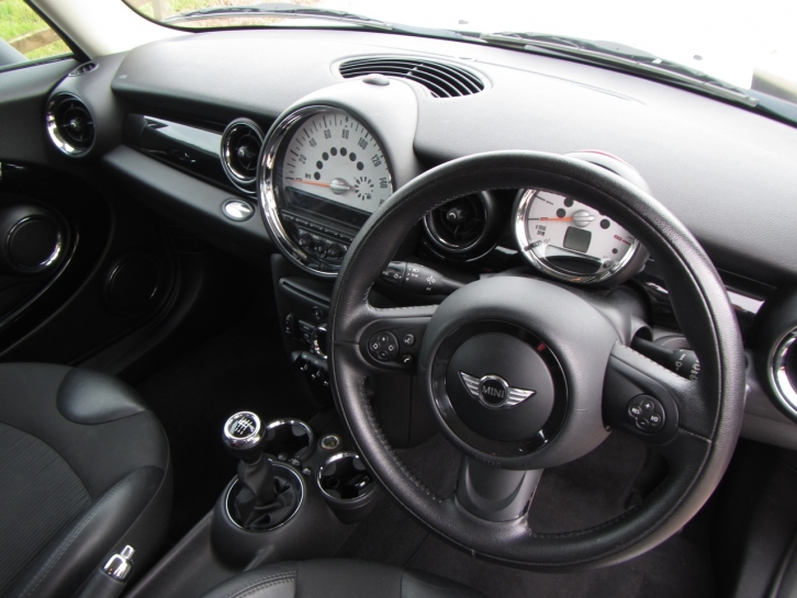 Mini Cooper 1.6 petrol