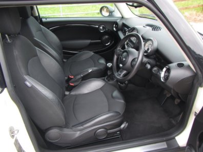Mini Cooper 1.6 petrol