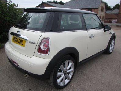Mini Cooper 1.6 petrol