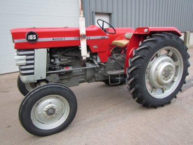 Massey Ferguson 165
