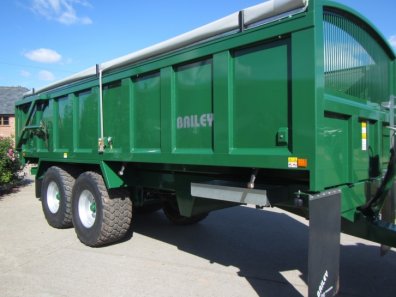 Bailey 14 ton Root trailer