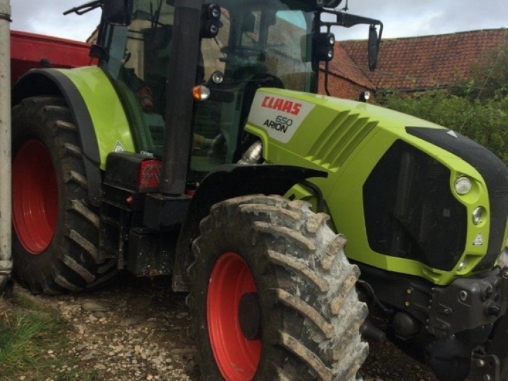 Claas Arion 650