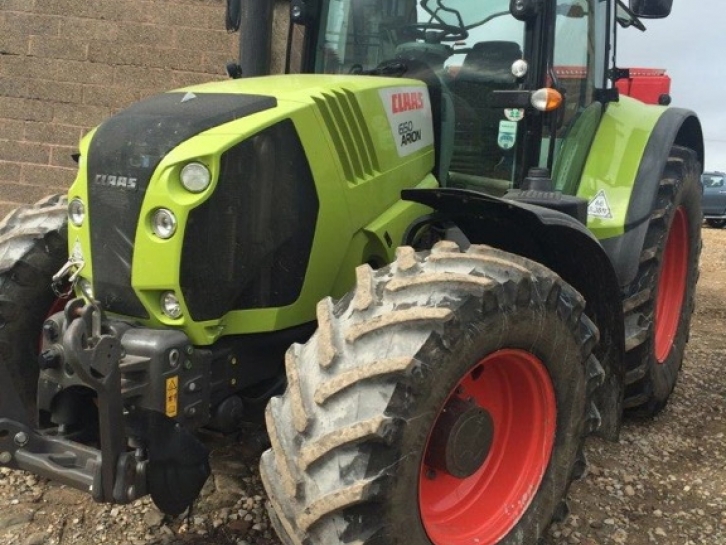 Claas Arion 650
