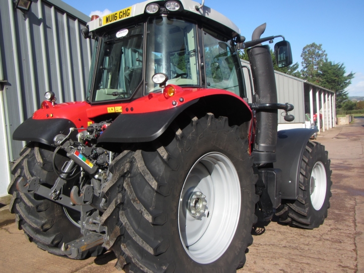 Massey Ferguson 7718 Efficient