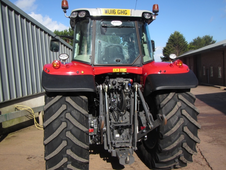 Massey Ferguson 7718 Efficient