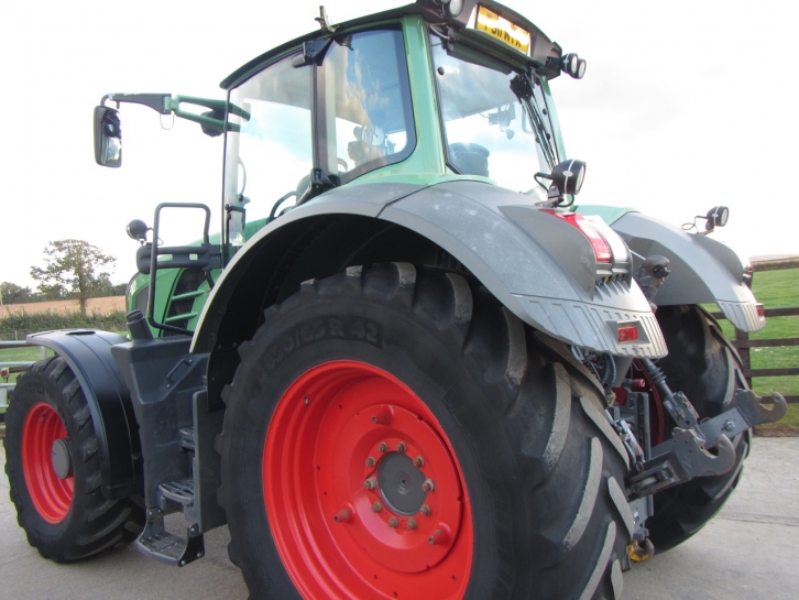 Fendt 822 Profi-Plus