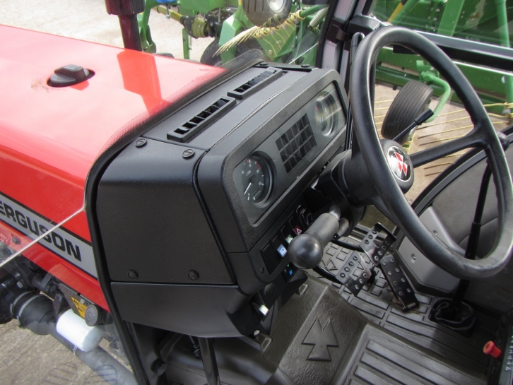 Massey Ferguson 372