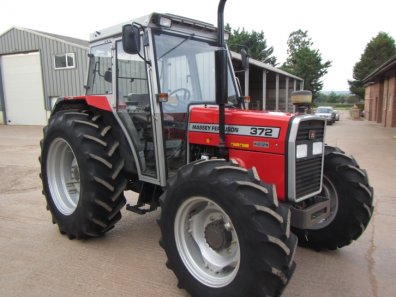 Massey Ferguson 372