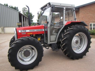 Massey Ferguson 372