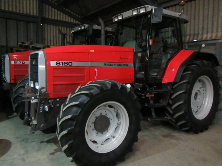 Massey Ferguson 8160