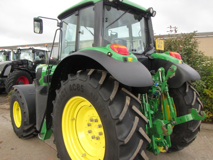 John Deere 6150M