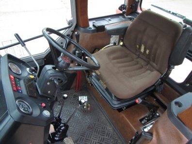 Massey Ferguson 690