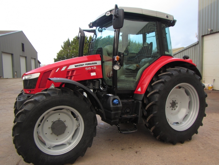 Massey Ferguson 5612 Efficent