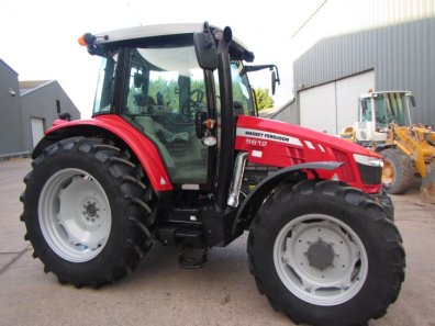 Massey Ferguson 5612 Efficent