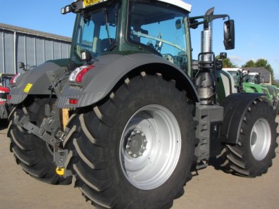 Fendt 828 Profi-Plus