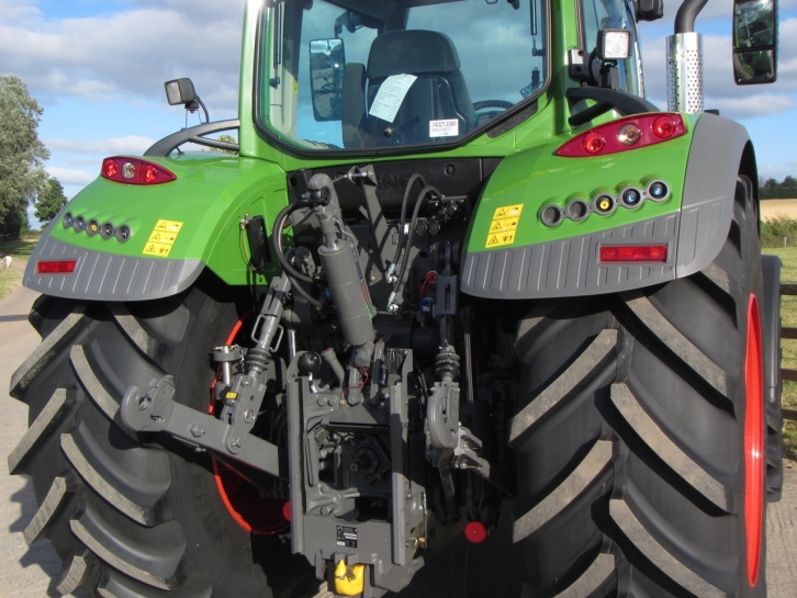 Fendt 724 Profi-Plus