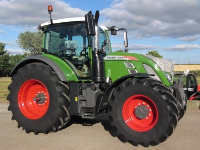 Fendt 724 Profi-Plus