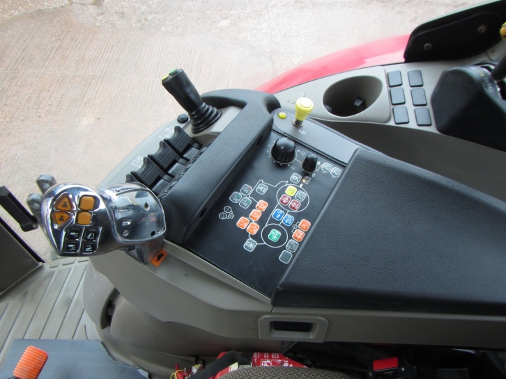 Case Puma 155