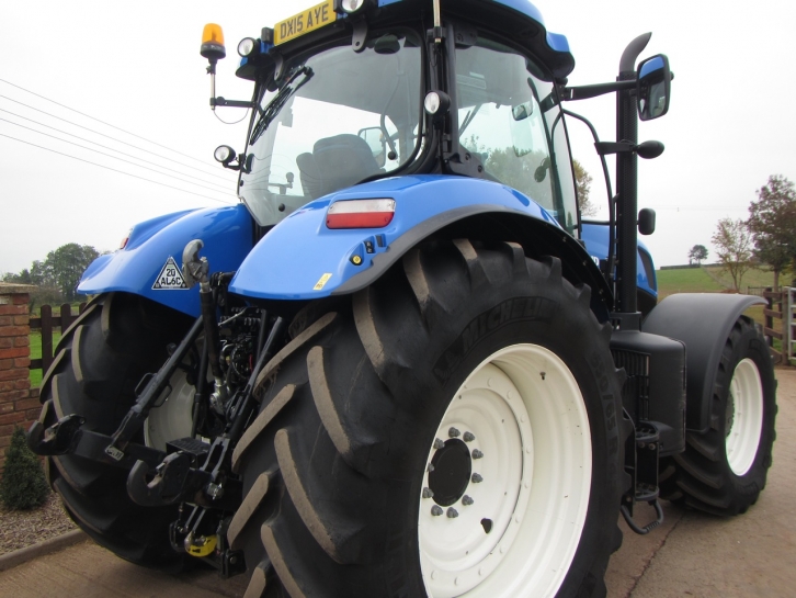 New Holland T7.250