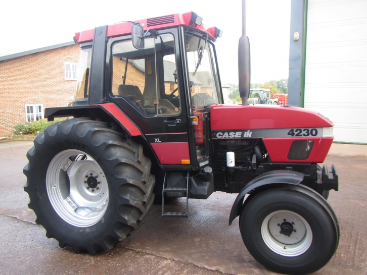 Case IH 4230 XL