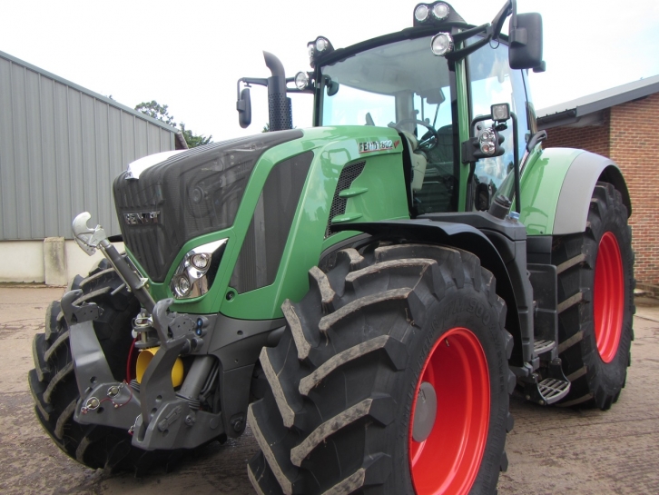 Fendt 822 Profi-Plus