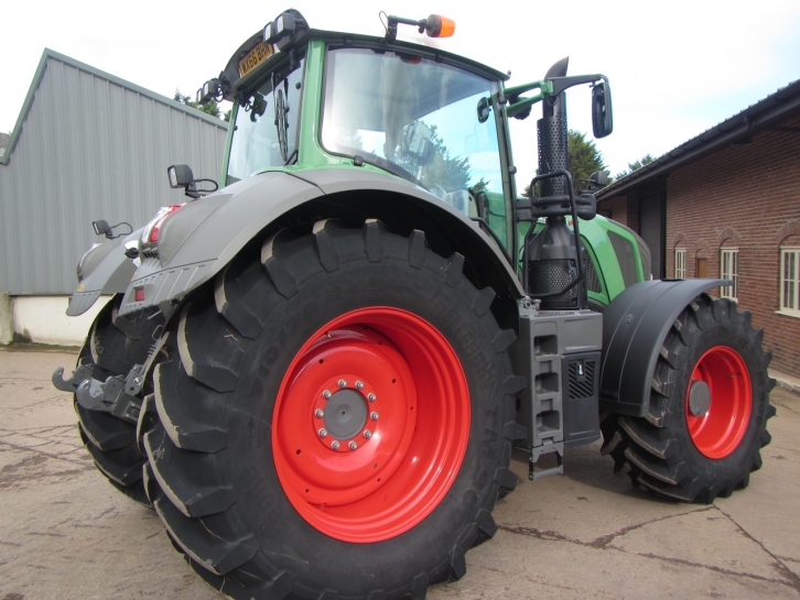 Fendt 822 Profi-Plus