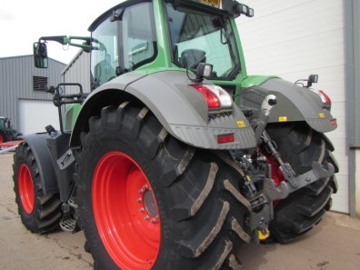 Fendt 822 Profi-Plus