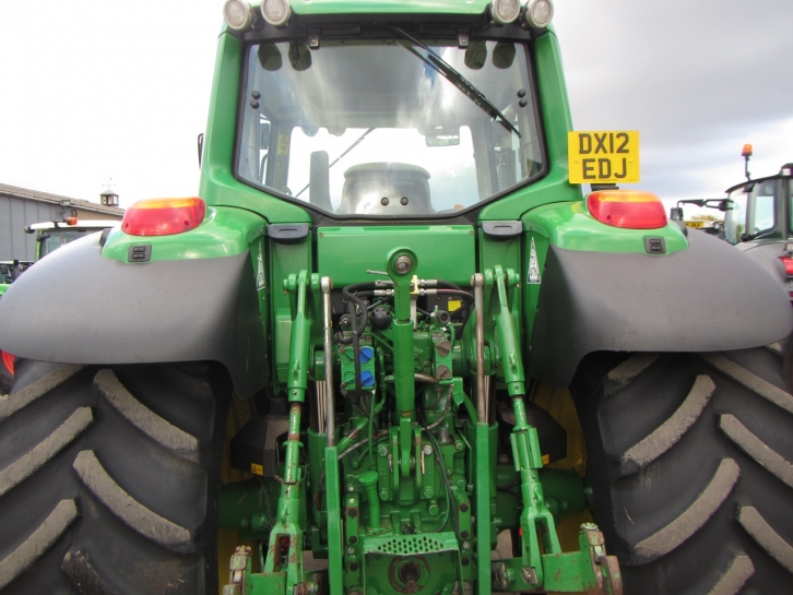 John Deere 6930