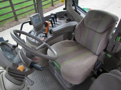 John Deere 6930